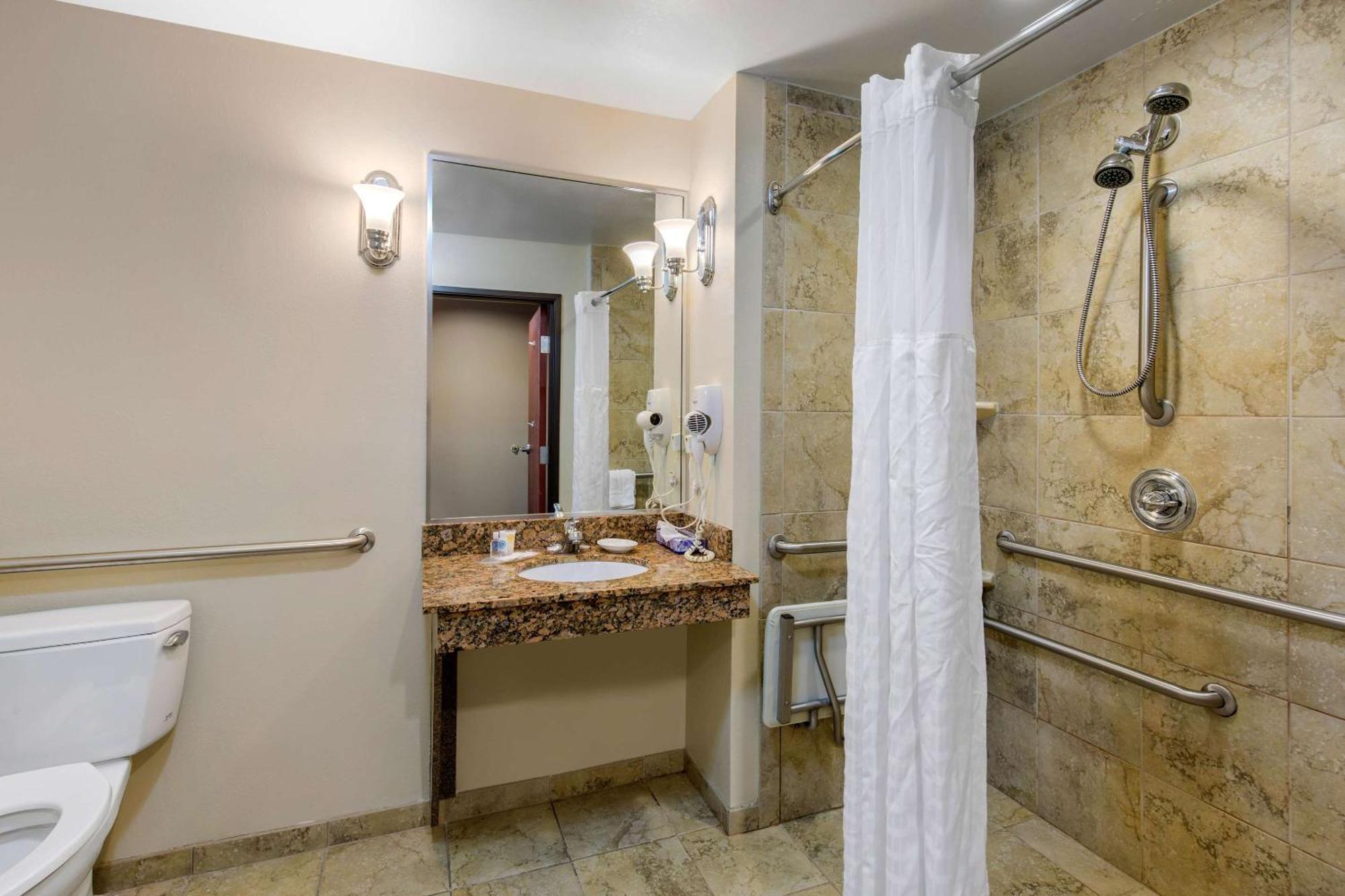 Comfort Suites Seaford Luaran gambar